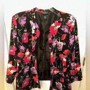 Maggie Barnes Floral Blazer